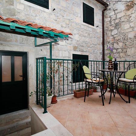 Apartments Caralipeo Makarska Ngoại thất bức ảnh